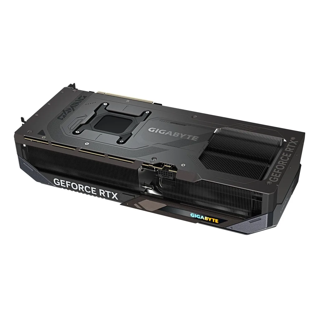 GIGABYTE GV-N5090GAMING OC-32GD, RTX5090, GAMING OC, 32Gb, GDDR7, 512BIT, 3 Fanlı, 1xHDMI, 3xDP, GAMING Ekran KARTI